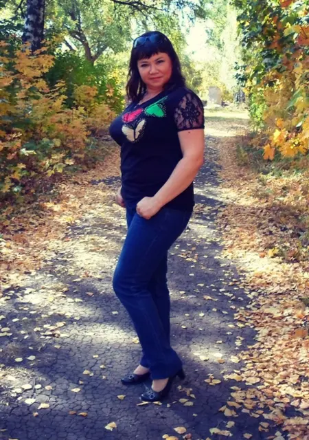 Я Надя, 52, из Уфы, ищу знакомства на одну ночь