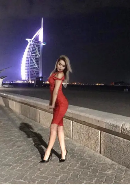 Я Вика, 30, из Ярославля, ищу знакомства без обязательств