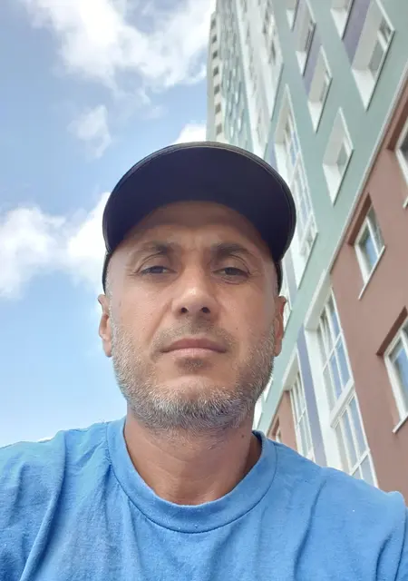 Я Марат, 45, из Омска, ищу знакомство для постоянных отношений