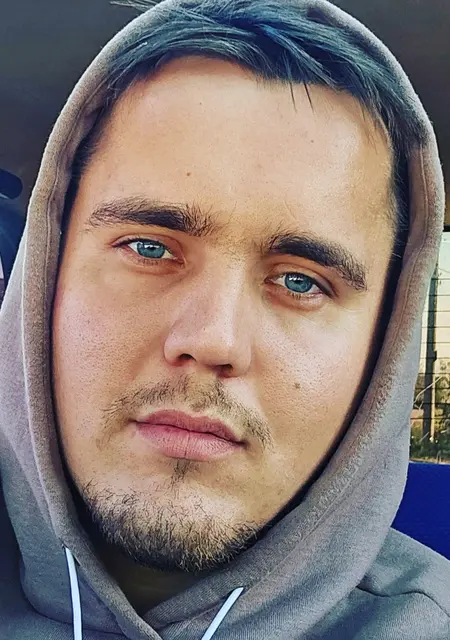 Я Антон, 25, из Сургута, ищу знакомство для общения