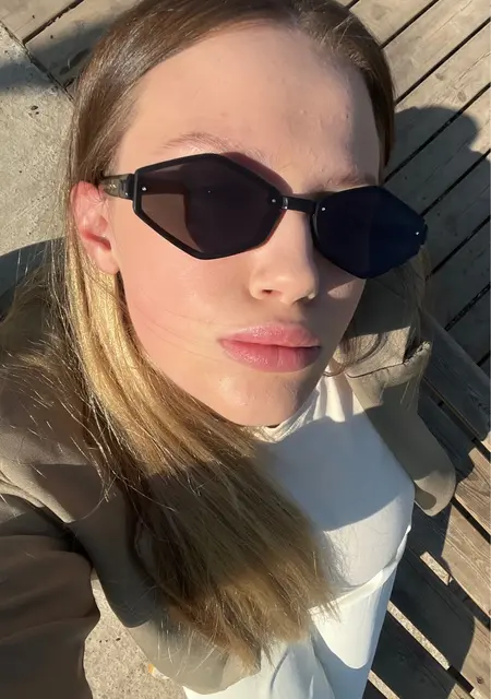 Ася из Владивостока, ищу на сайте вирта