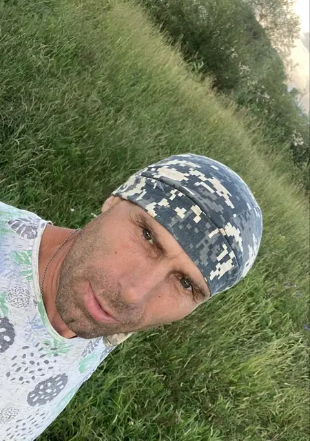 Максим из Новосибирска, мне 39, познакомлюсь для дружбы