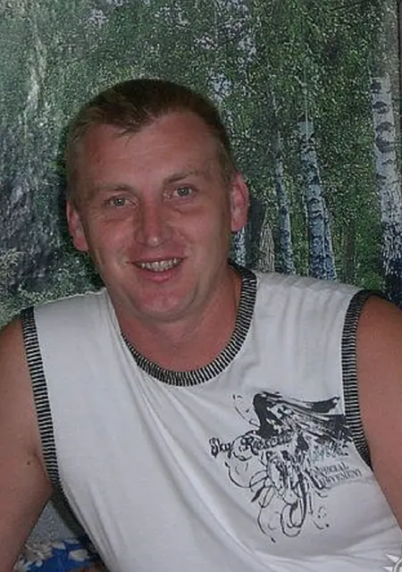 Я Дмитрий, 47, из Волгореченска, ищу знакомства без обязательств