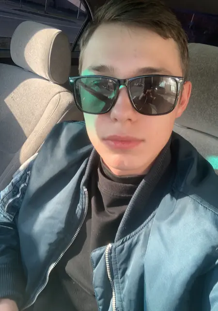 Алексей из Южно-Сахалинска, мне 25, познакомлюсь на одну ночь