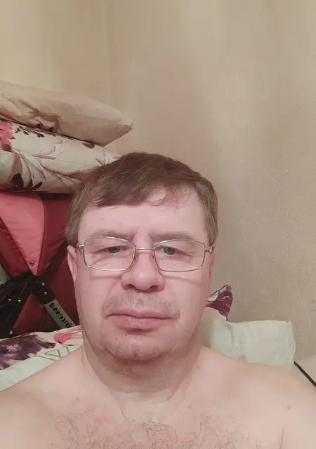 Андрей из Омска, мне 51, познакомлюсь для приятного времяпровождения
