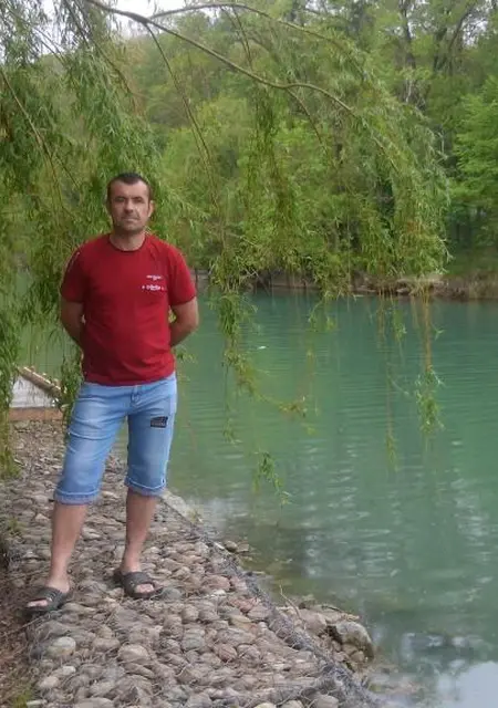 Александр из Таганрога, мне 54, познакомлюсь без обязательств