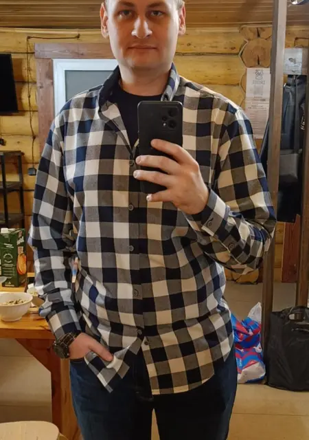 Я Владислав, 30, знакомлюсь на одну ночь в Ульяновске