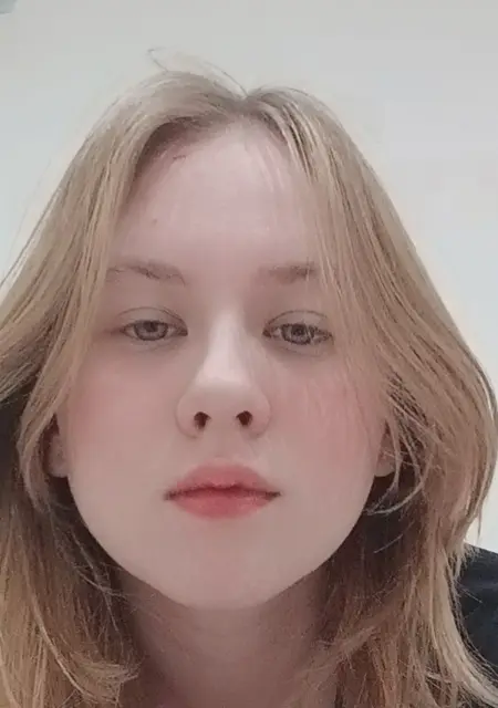 Я Дарья, 19, из Тюмени, ищу знакомство для приятного времяпровождения