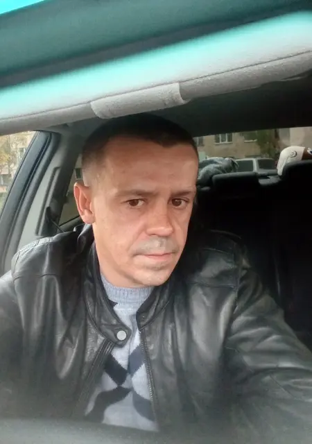 Я Серега, 43, знакомлюсь на одну ночь в Костроме