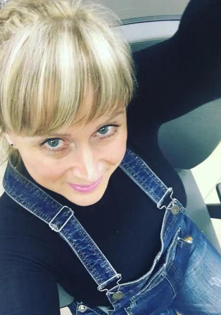 Я Юлия, 40, из Москвы, ищу знакомства без обязательств