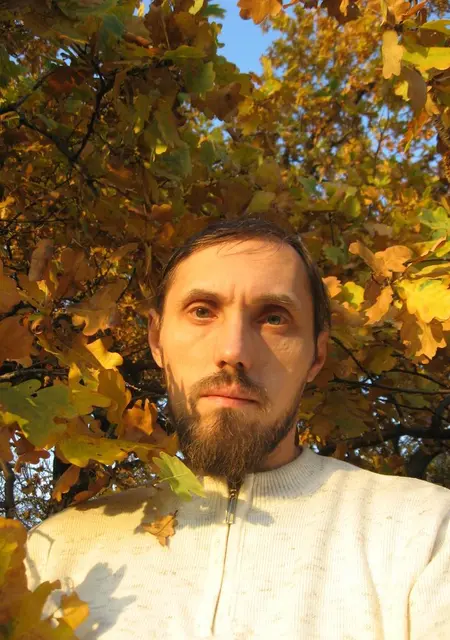 Юрий из Снежного, мне 44, познакомлюсь без обязательств