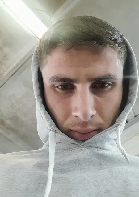 Я Якубжон, 25, из Парижа, ищу знакомства без обязательств