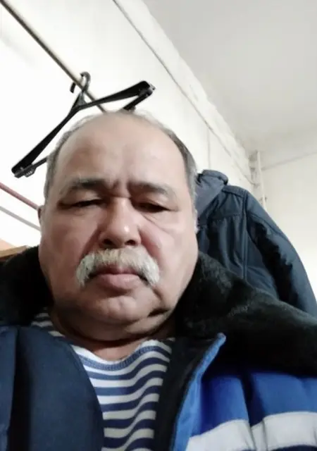 Я Сергей, 65, из Омска, ищу знакомства без обязательств