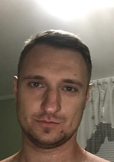 Валерий из Белгорода, мне 36, познакомлюсь для дружбы