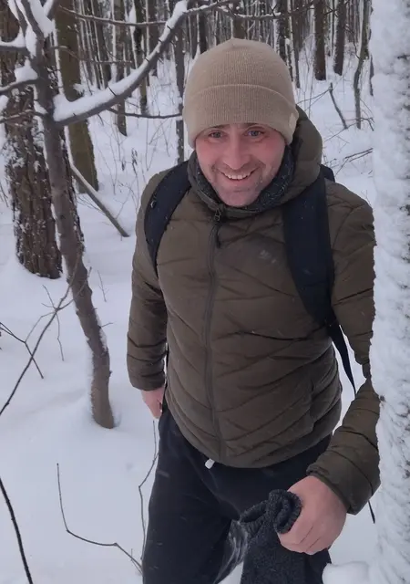 Иван из Дзержинска, мне 40, познакомлюсь для приятного времяпровождения