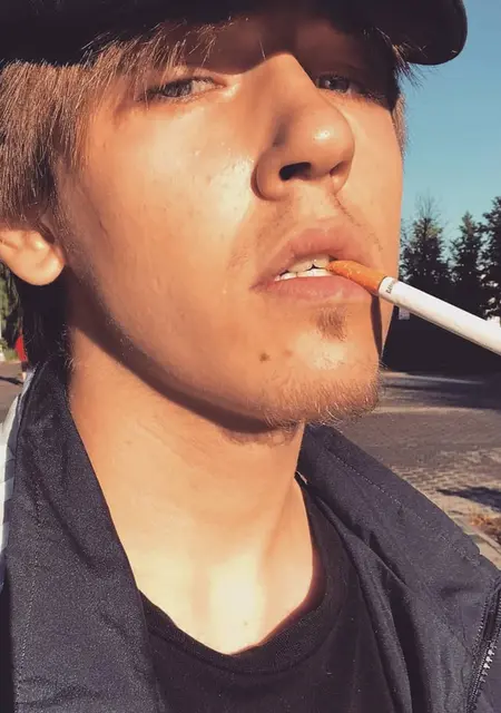 Дмитрий из Костромской, мне 22, познакомлюсь для приятного времяпровождения