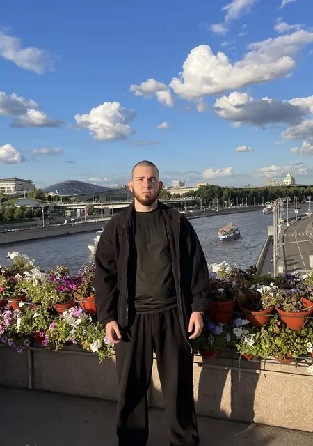 Данил из Мытищ, ищу на сайте знакомства на одну ночь