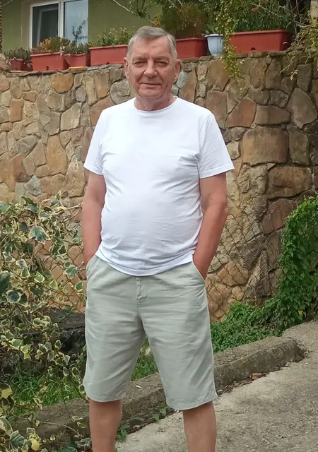 Алекс из Нижнего Новгорода, мне 70, познакомлюсь для открытые отношения