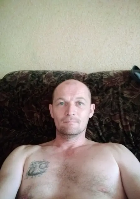 Андрей из Ангарска, ищу на сайте общение