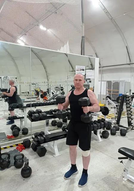 Я Виктор, 55, из Пензы, ищу знакомство для приятного времяпровождения