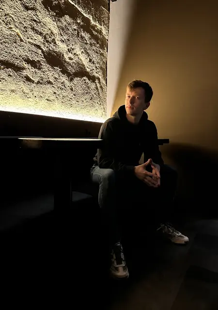 Виктор из Грозного, ищу на сайте знакомства на одну ночь