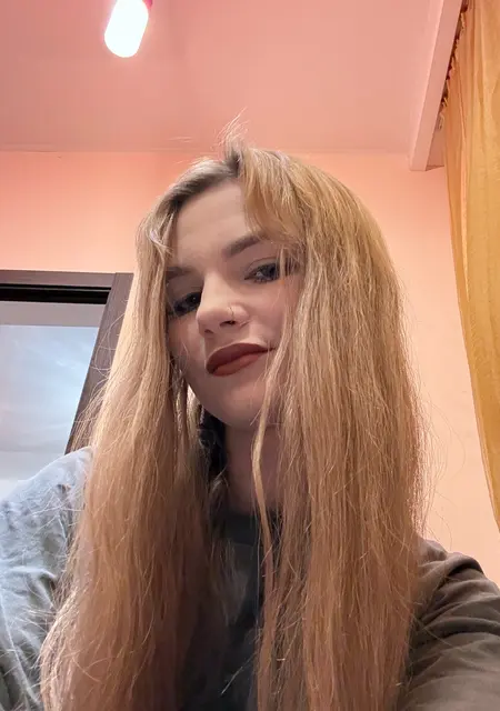 Елизавета из Хабаровска, ищу на сайте знакомства без обязательств