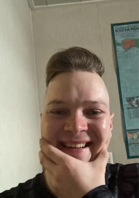 Никита Сергеевич из Санкт-Петербурга, ищу на сайте общение