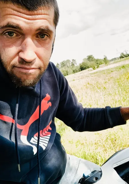 Антон из Екатеринбурга, мне 30, познакомлюсь на одну ночь