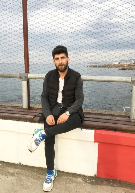 Broom из Анкары, ищу на сайте дружбу