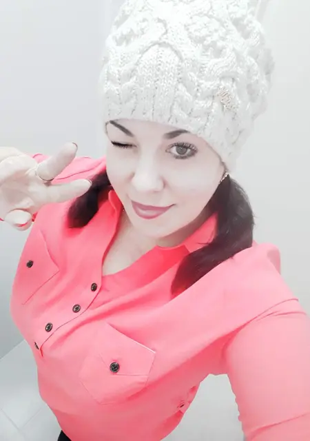 Я Людмила, 46, из Санкт-Петербурга, ищу знакомство для общения