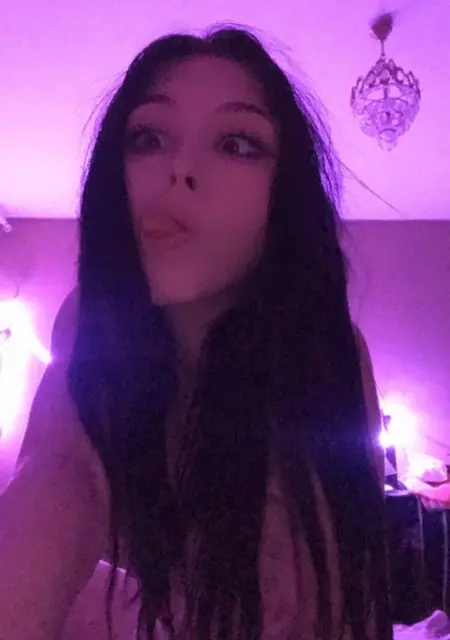 Ksenia из Киевского, мне 23, познакомлюсь для приятного времяпровождения