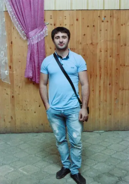 Миша из Нальчика, мне 32, познакомлюсь без обязательств