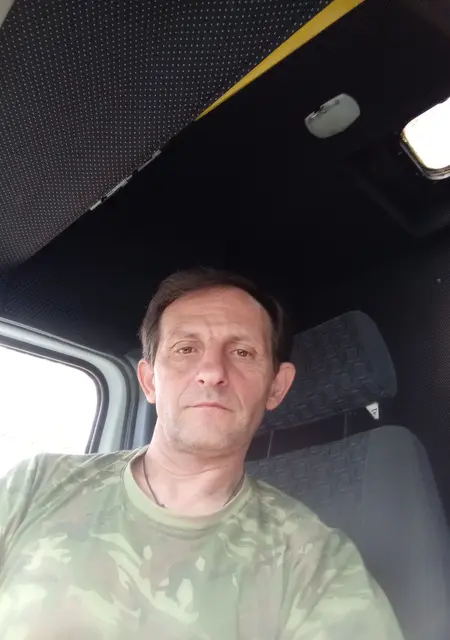 Руслан из Воронежа, ищу на сайте знакомства на одну ночь