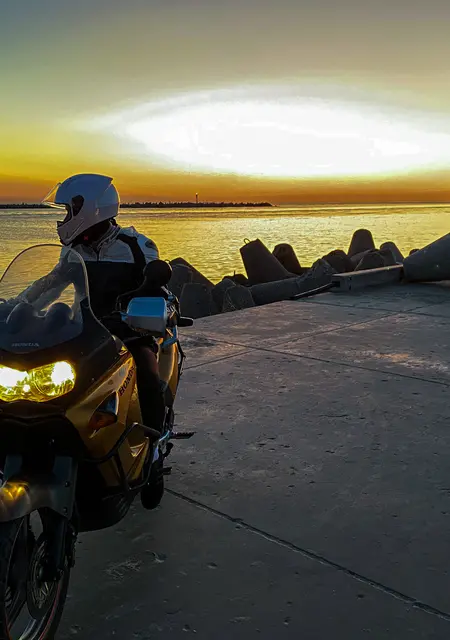 Я Дмитрий, 32, из Балтийска, ищу знакомства без обязательств