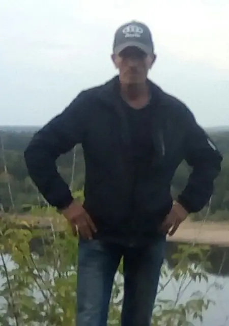 Сергей из Кирово-Чепецка, мне 59, познакомлюсь на одну ночь