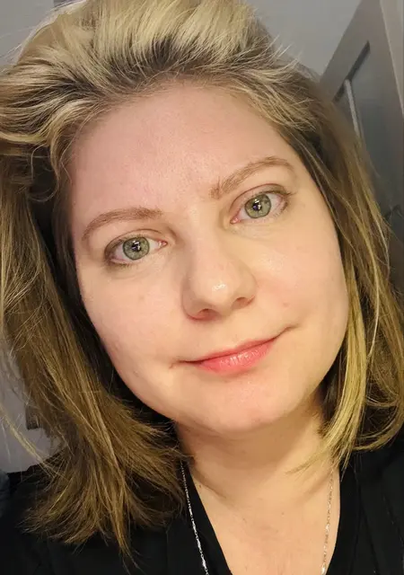Я Alena, 40, знакомлюсь без обязательств в Москве