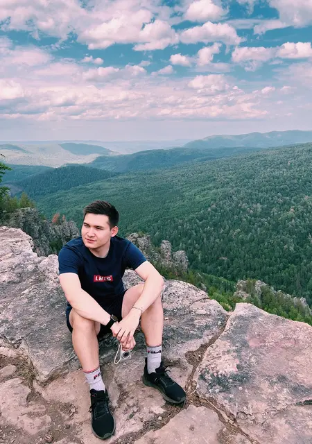 Расим из Уфы, мне 27, познакомлюсь