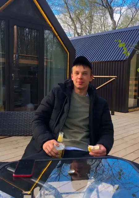 Саша из Волоколамска, мне 32, познакомлюсь без обязательств