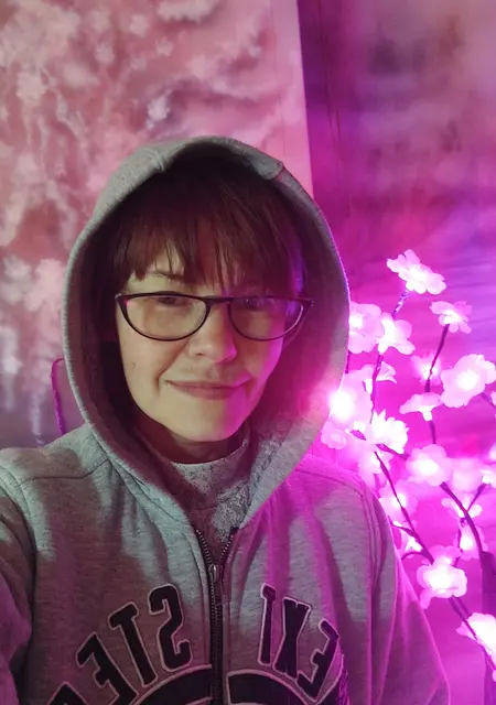 Агния из Ярославля, ищу на сайте дружбу