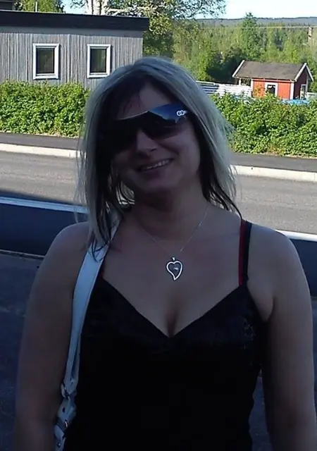 Я Jenny Andersson, 39, из Стокгольма, ищу знакомство