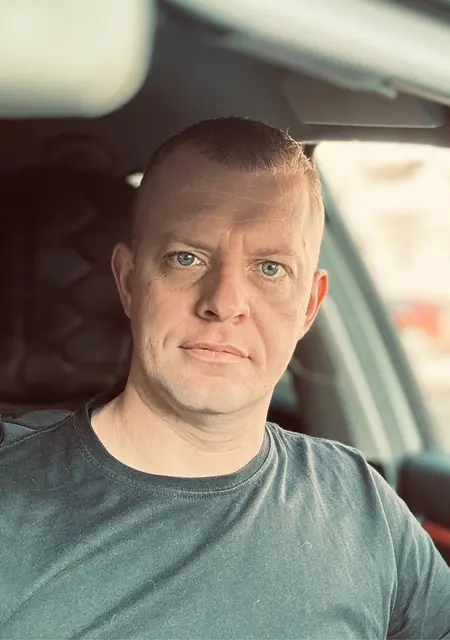 Я Андрей, 40, знакомлюсь для общения в Владимире