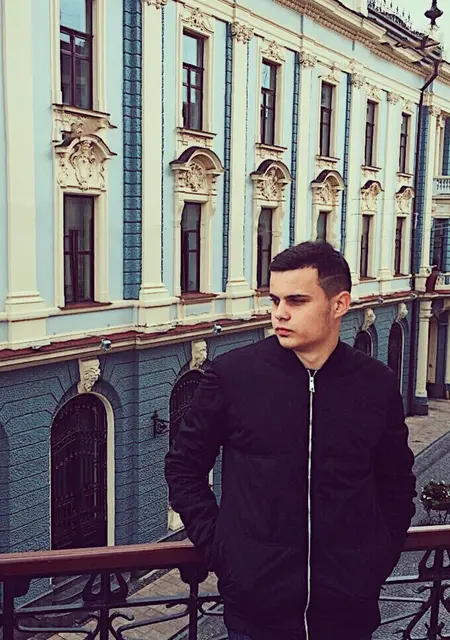 Евгений з Чернівців, шукаю на сайті знайомства на одну ніч