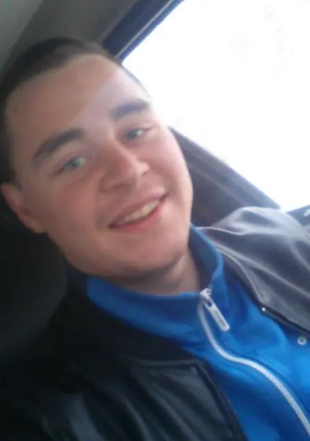 Александр из Котласа, ищу на сайте общение