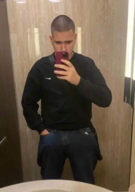 Тихон из Сочи, ищу на сайте знакомства на одну ночь