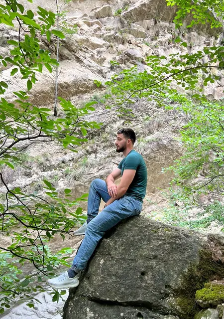 Руслан из Люберец, ищу на сайте знакомства на одну ночь