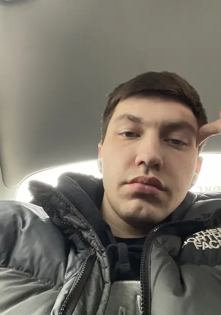 Aleksandr из Подольска, мне 28, познакомлюсь на одну ночь