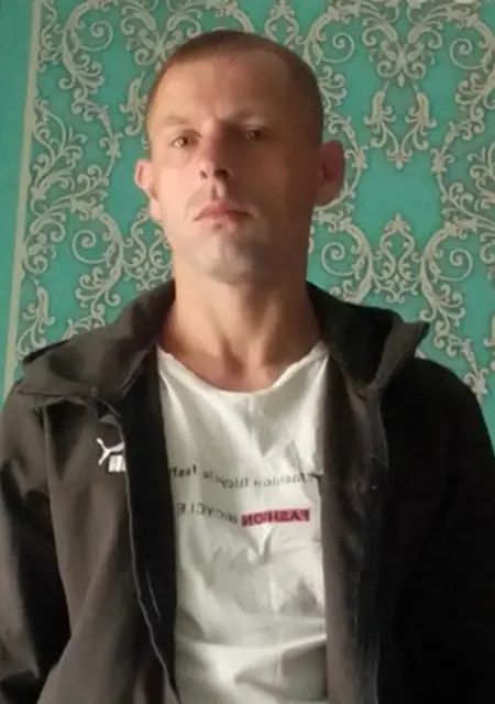 Александр из Охи, ищу на сайте знакомства на одну ночь