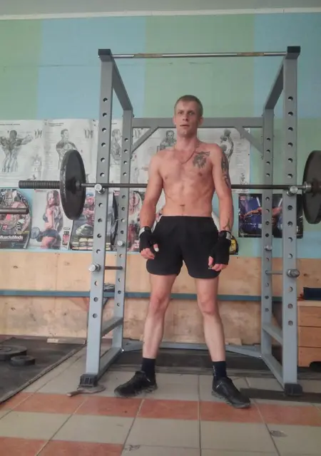 Я Алексей, 33, знакомлюсь без обязательств в Зее