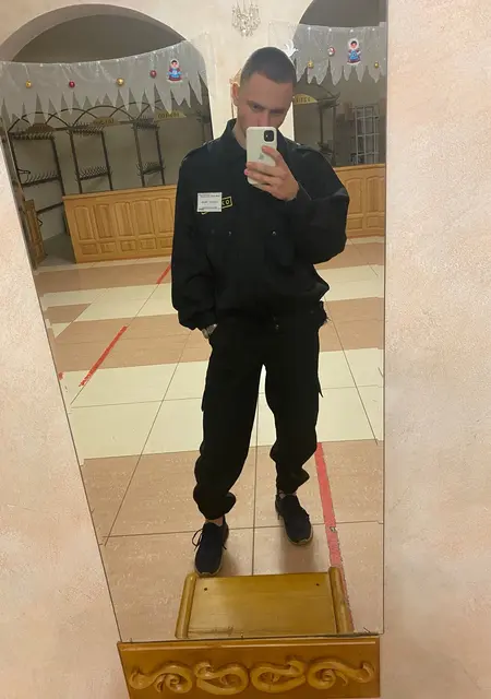 Я Максим, 20, из Липецка, ищу знакомство для совместных путешествий