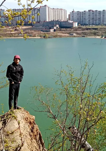 Nurik из Назарова, ищу на сайте знакомства на одну ночь